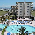 Hotel Caretta Relax 4*