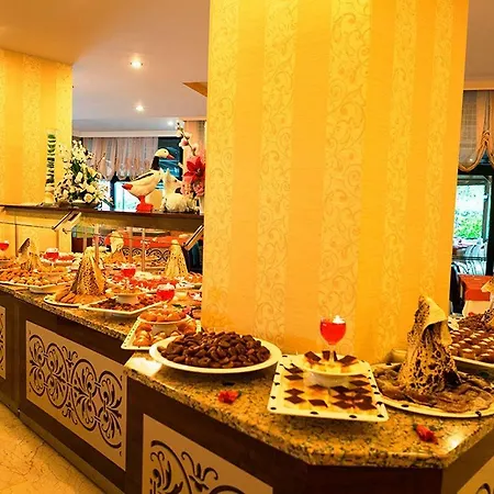 Caretta Relax 4* Konaklı