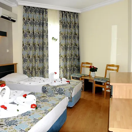 Hotel Caretta Relax 4*